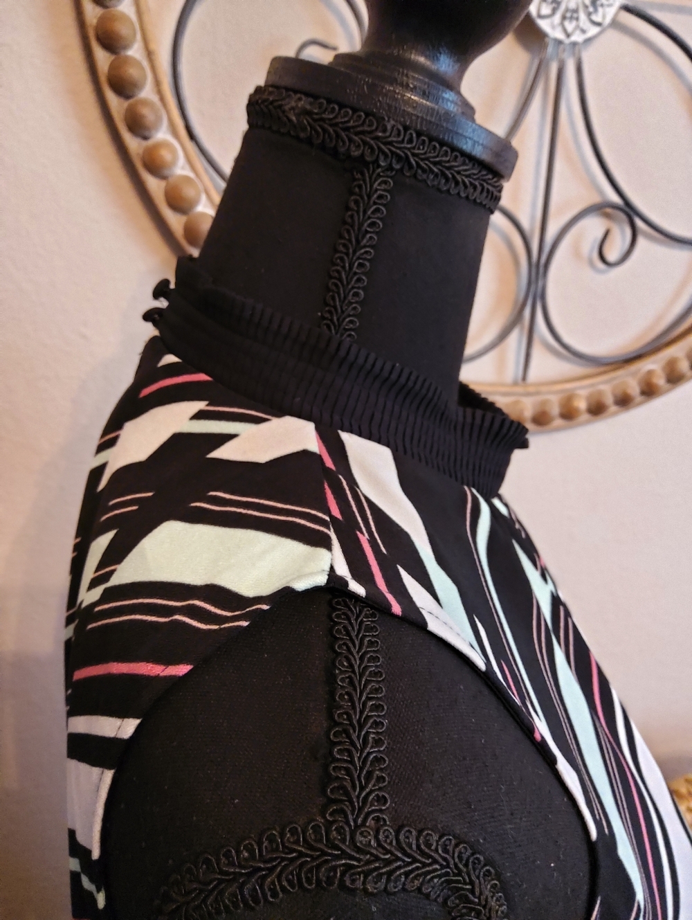 Elle Sleeveless Camisole in Black, White, Mint & Pink - Picture 7 of 11